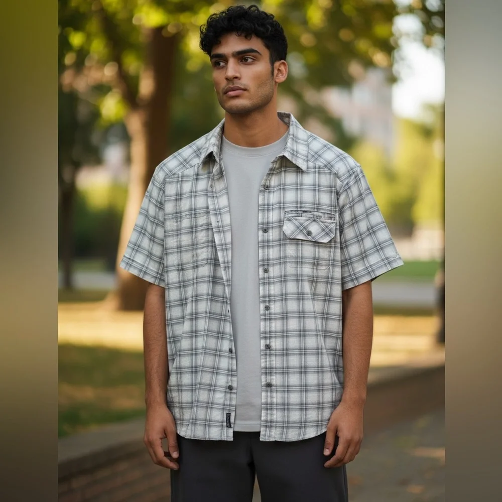 The North Face Plaid Cotton Lightweight Short Sleeve Button Up Farmhouse Hiking